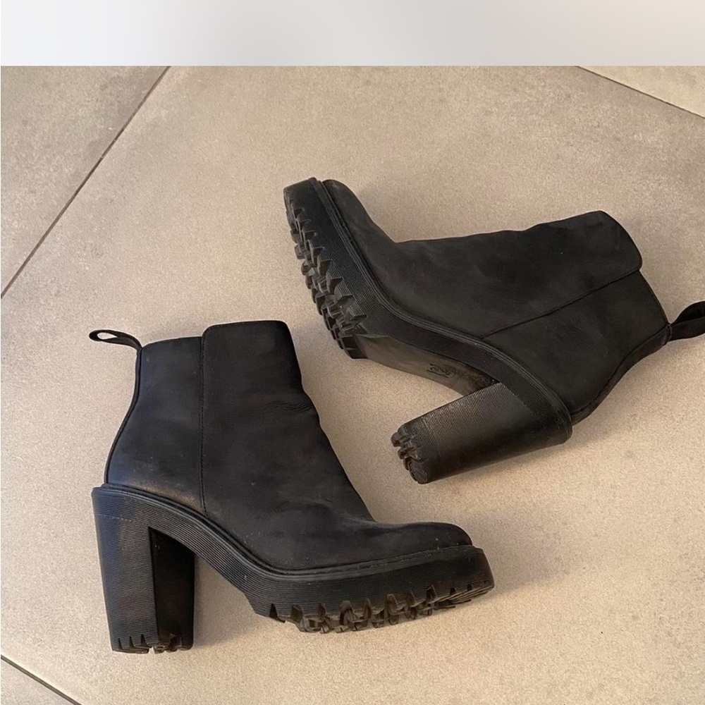 Dr. Martens Black Magdalena Chunky Sole Boots - Picture 7 of 7